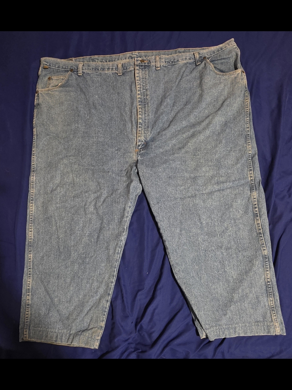 60 x 29 Men's Big Regular Wrangler Men's Relaxed Fit Light Blue Denim Jeans